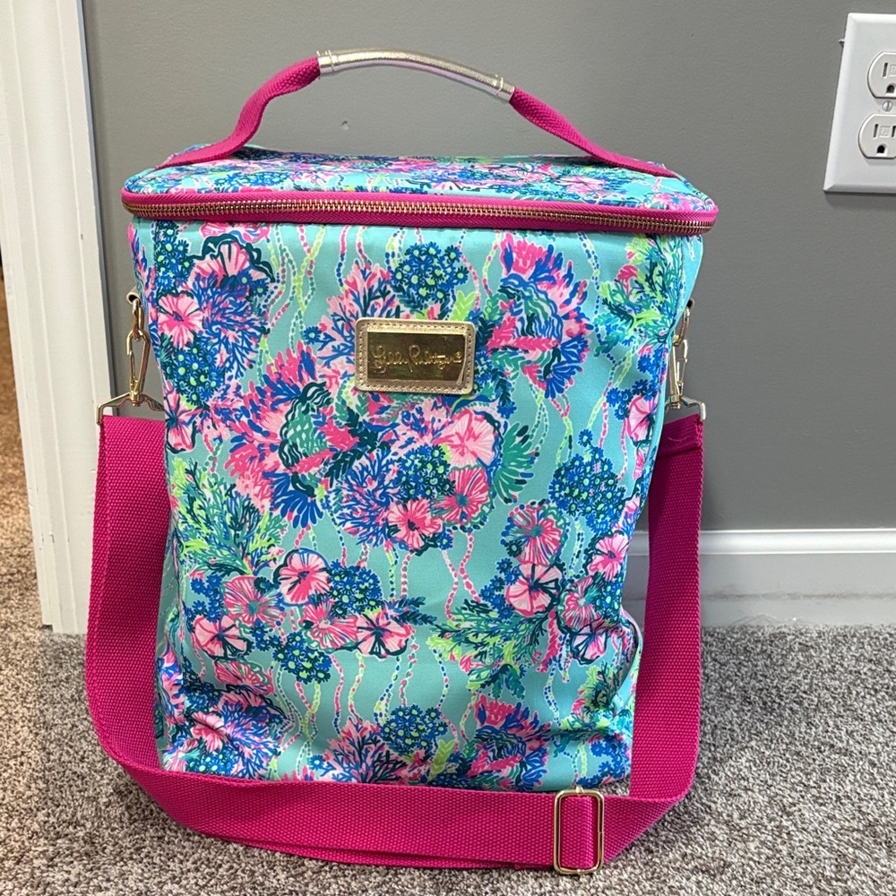 Brand New! Lilly Pulitzer Floral Cooler/Wine Tote
